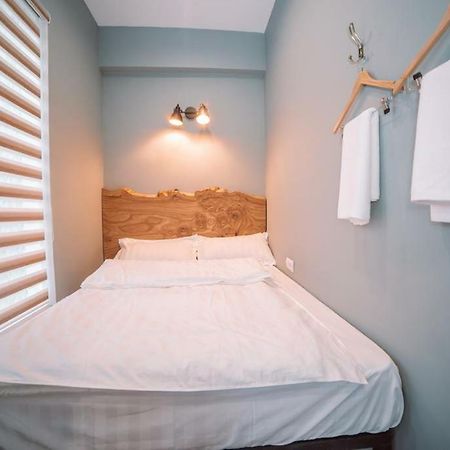 Tomiris Lady'S Capsul Hostel Only For Women Almaty Eksteriør bilde