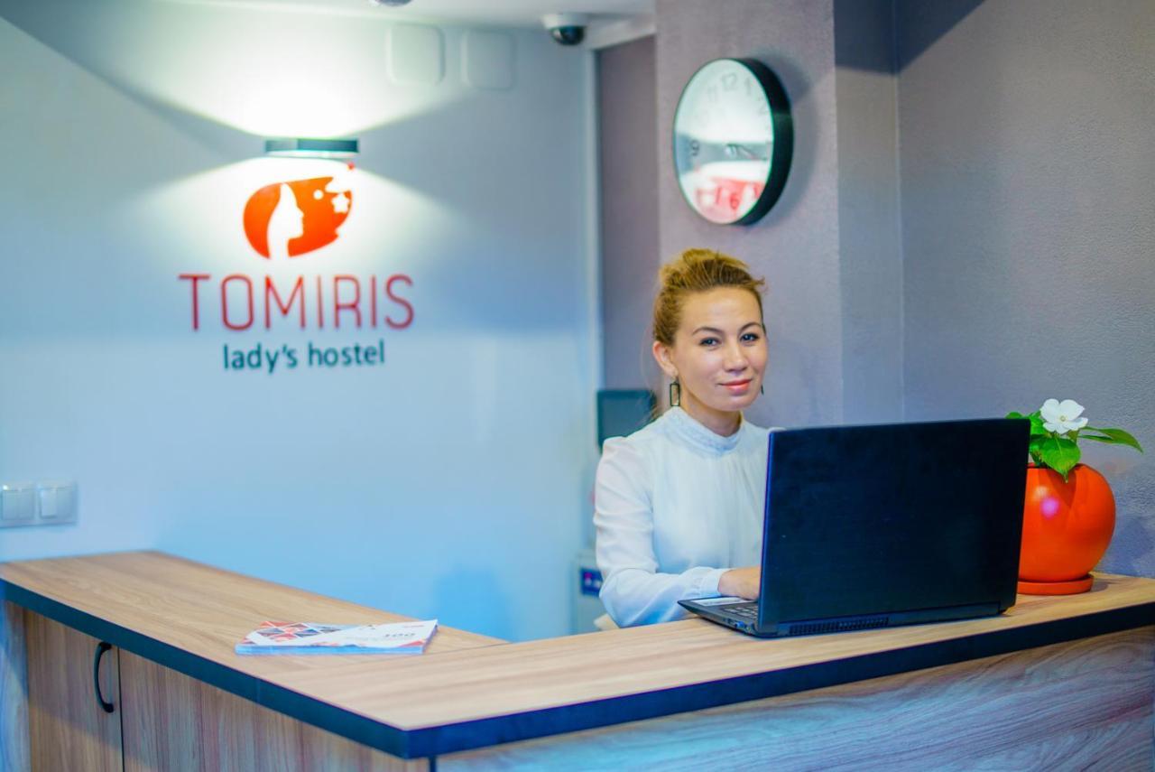Tomiris Lady'S Capsul Hostel Only For Women Almaty Eksteriør bilde